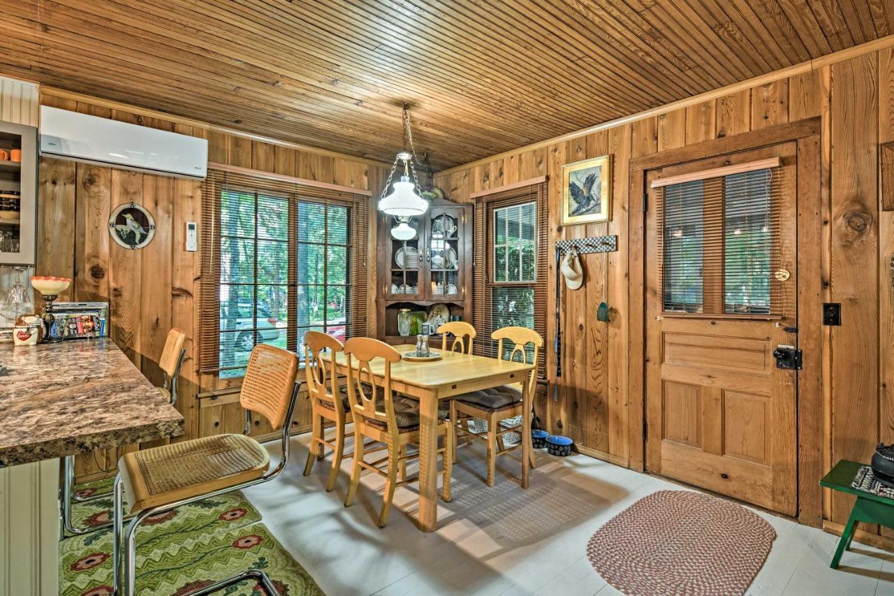 Pet-Friendly One Crow Cottage In Harbor Springs! ภายนอก รูปภาพ